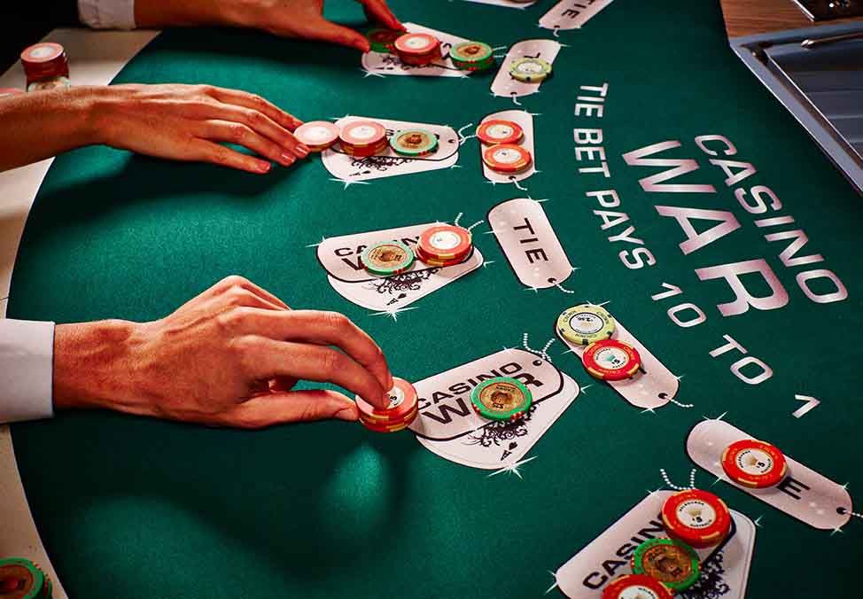 ایک اکاؤنٹ بنائیں یا Mega Joker slot کیسینو میں لاگ ان کریں۔